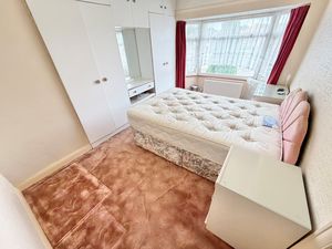 Rossmore Road West Overpool